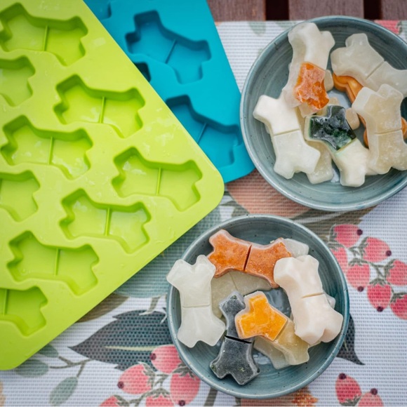 3-Pack Silicone Bake & Freeze Treat Making Mold - Picture 3 of 4